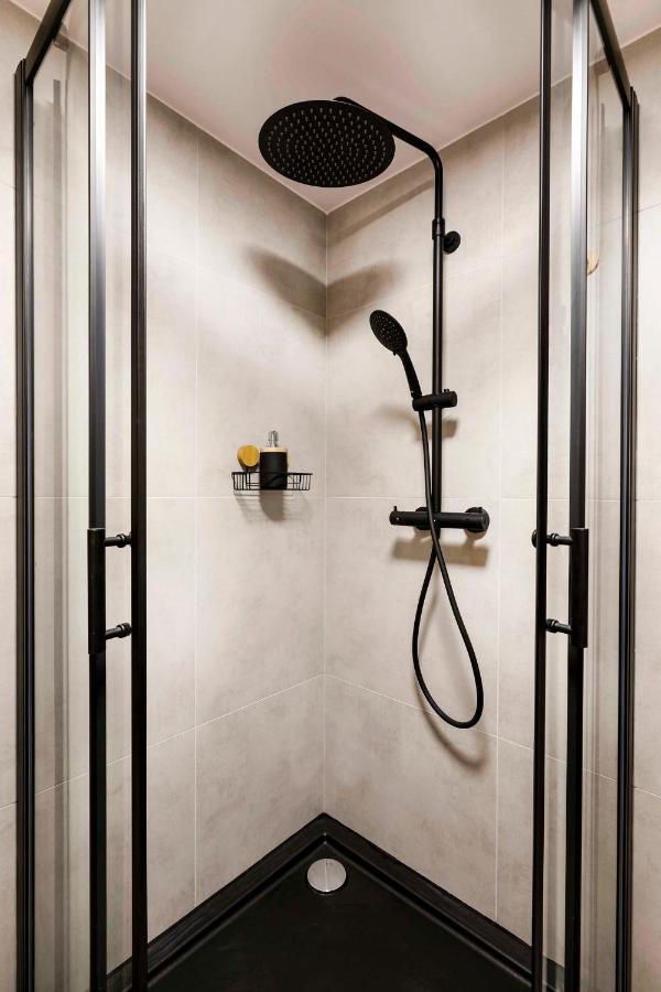 Charming Studio With Kitchen - Old Town, Main Station Krakau Exterior foto